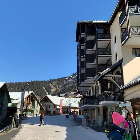 Oz Sur Son 31 L Oree Des Pistes *